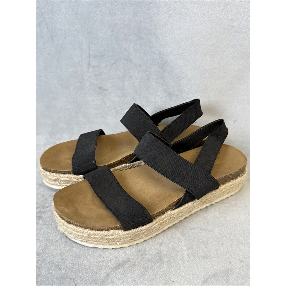 Madden Girl product pair